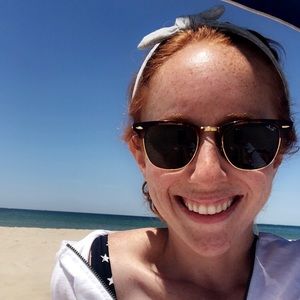 Meet your Posher, Emily